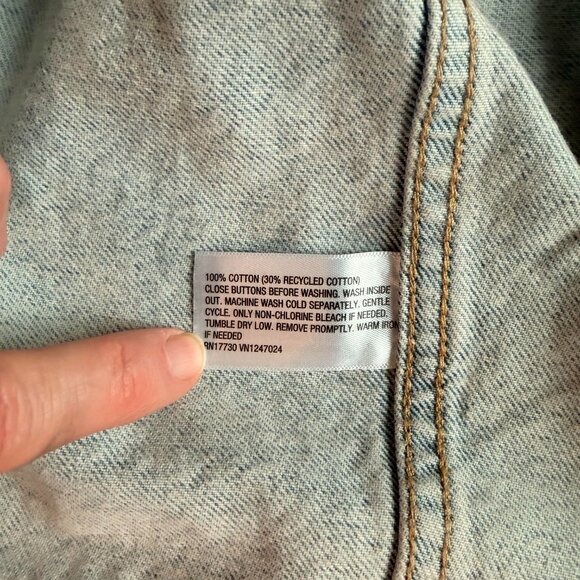 Wild Fable Womens Denim Vest, Various sizes - Picture 3 of 3